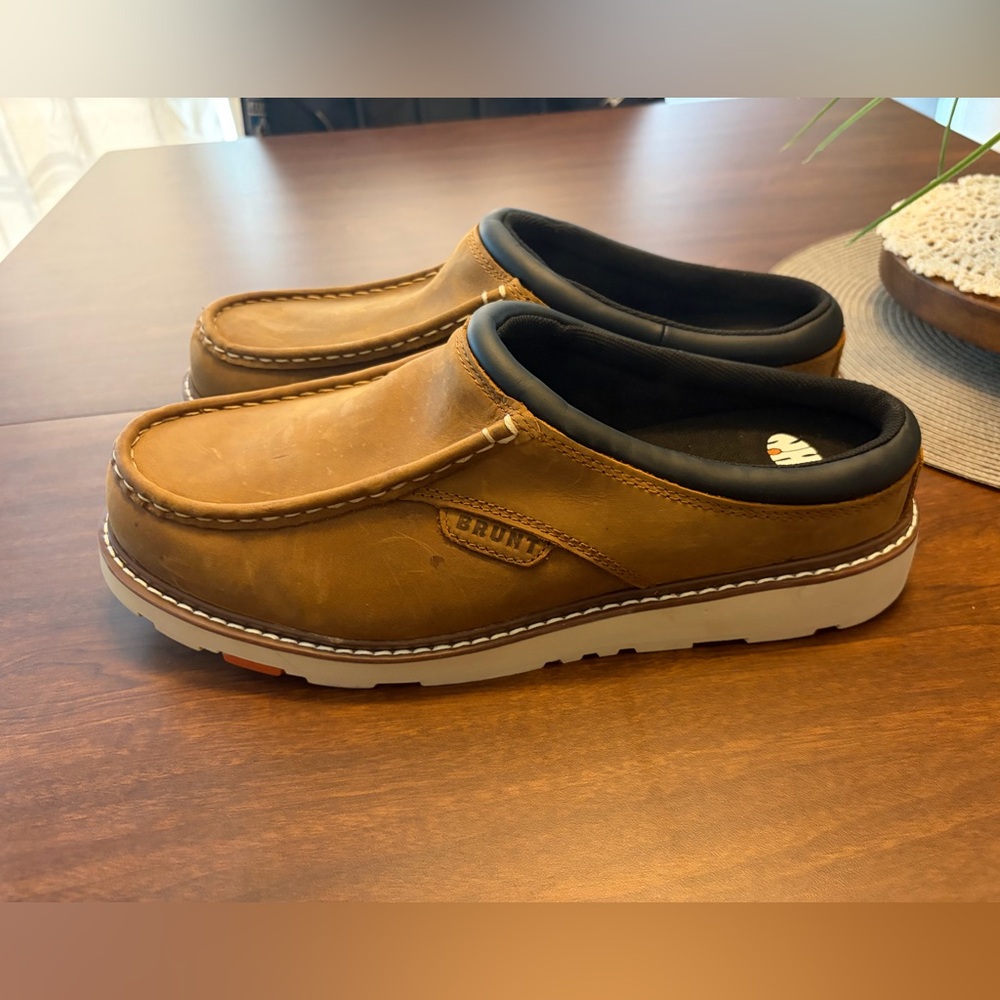 BRUNT THE MARIN SLIDE-ON (COMP TOE) MENS SIZE 12